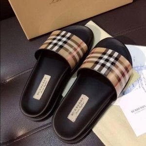 Burberry print slides. Womens size 5